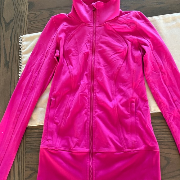 Lululemon Jacket - Picture 1 of 2